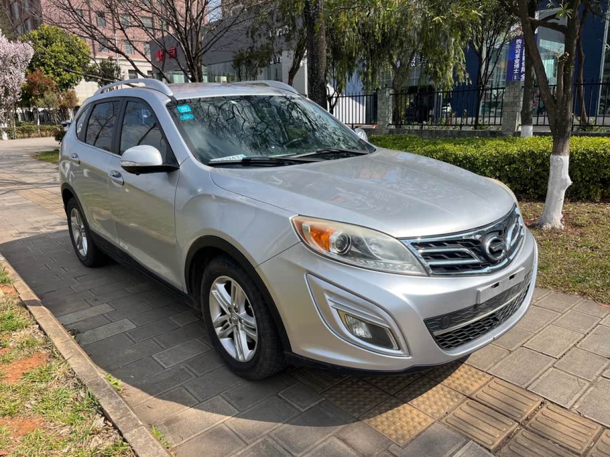 廣汽傳祺 GS5  2014款 2.0L 自動(dòng)兩驅(qū)超享版圖片