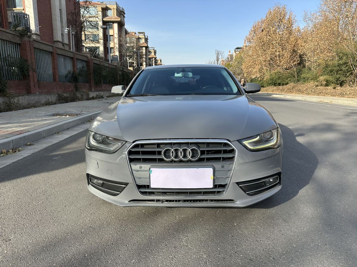 奧迪 奧迪A4L  2013款 35 TFSI 自動標準型圖片