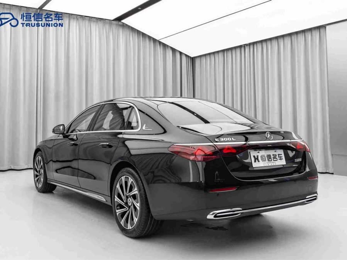 奔馳 奔馳E級  2024款 E 300 L 豪華型圖片