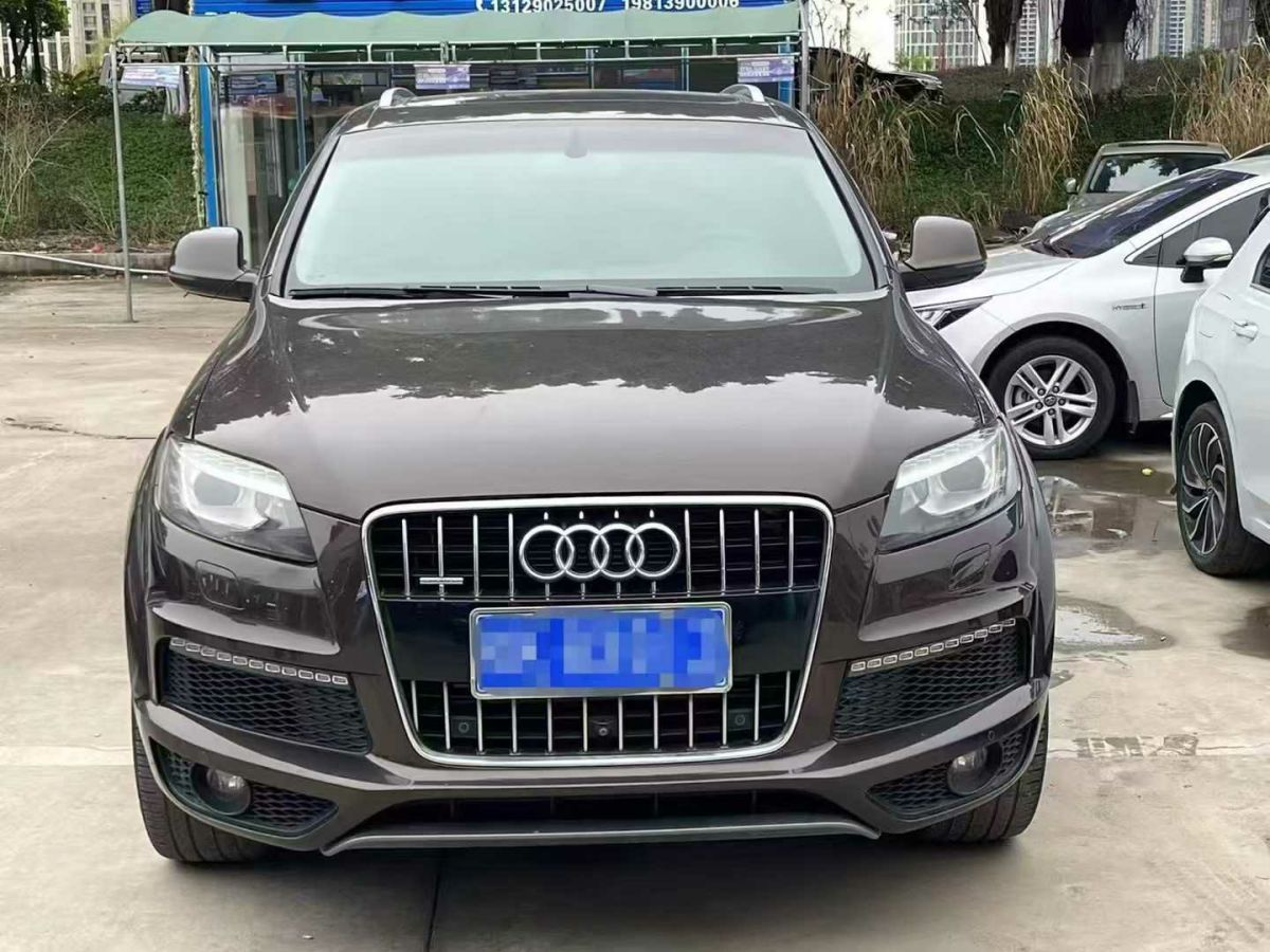 2015年1月奧迪 奧迪Q7  2015款 Q7 35TDI quattro 卓越版