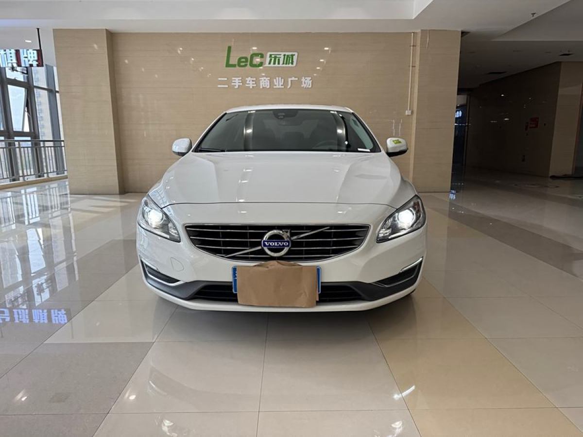 沃爾沃 S60  2017款 L 1.5T T3 智行版圖片