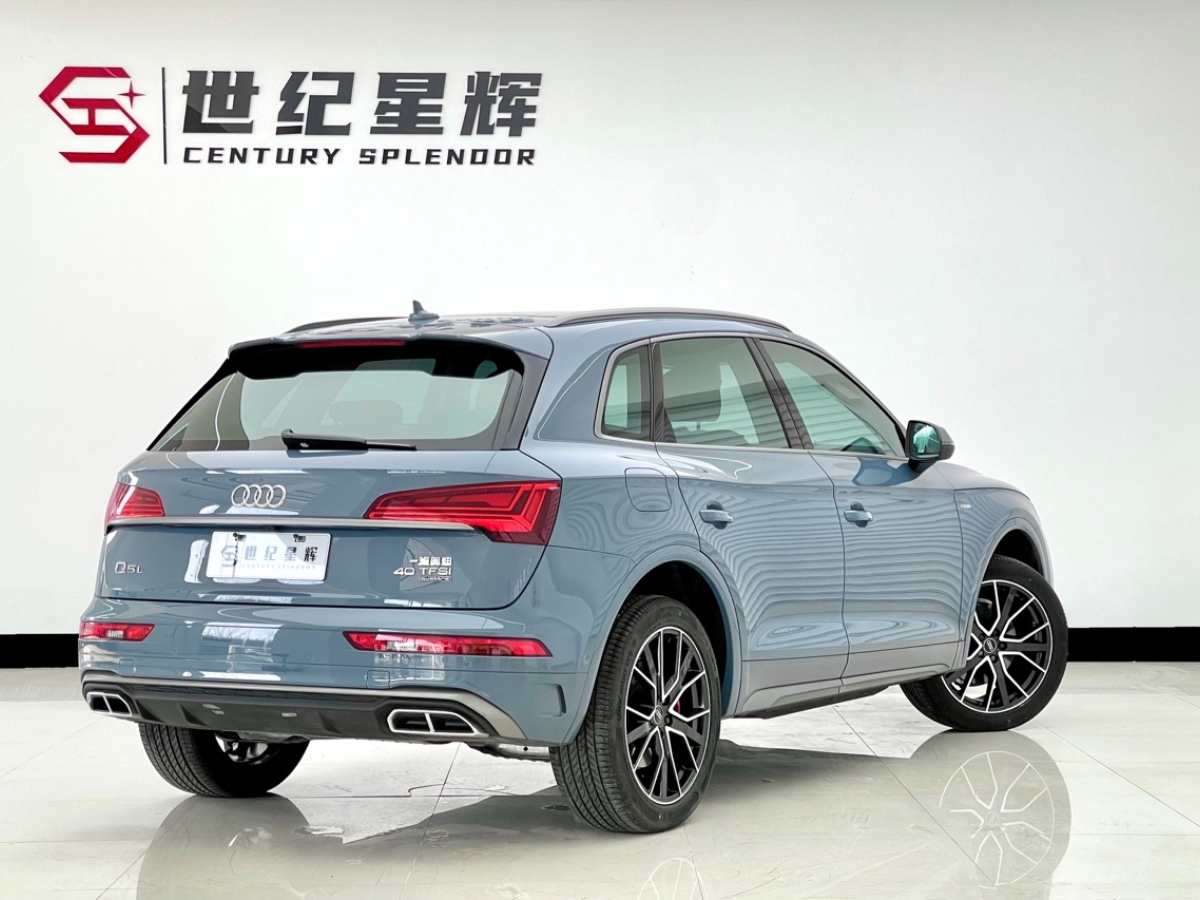 奧迪 奧迪Q5L  2022款 40T RS套件燃速型圖片