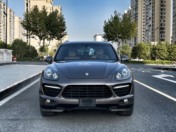 保时捷 Cayenne  2011款 Cayenne Turbo 4.8T