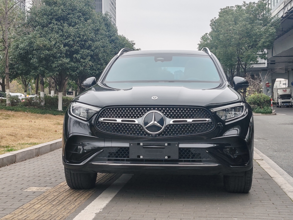 奔馳 奔馳GLC  2018款 改款 GLC 300 4MATIC 動感型圖片