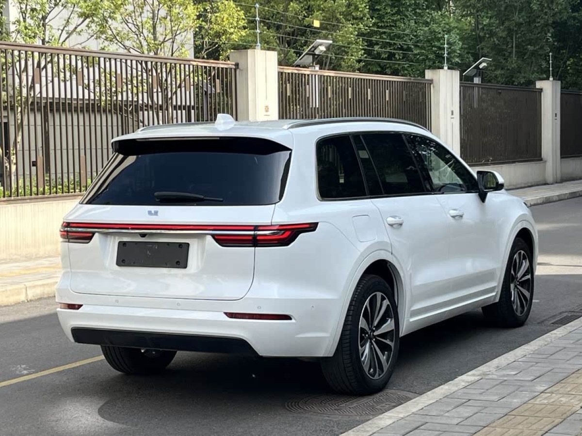 理想 理想ONE  2021款 增程6座版圖片