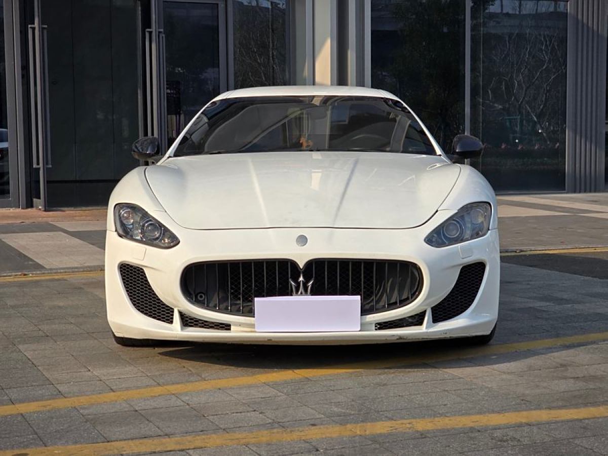 瑪莎拉蒂 GranTurismo  2007款 4.2L 標準版圖片