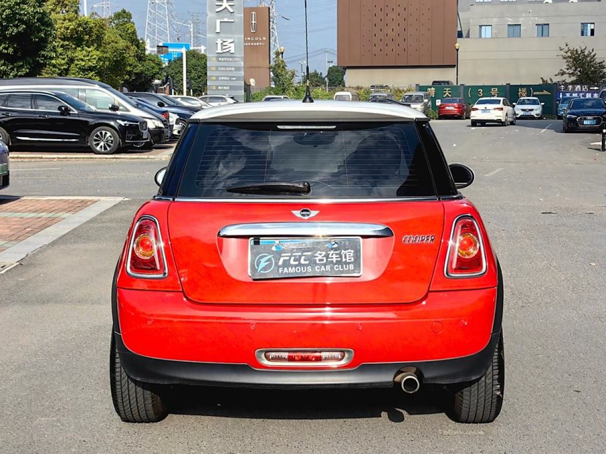 2014年4月MINI MINI  2012款 1.6L COOPER Baker Street