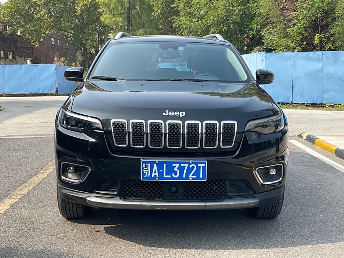 Jeep 自由光  2019款 2.0T 四驅(qū)探享版 國(guó)VI圖片