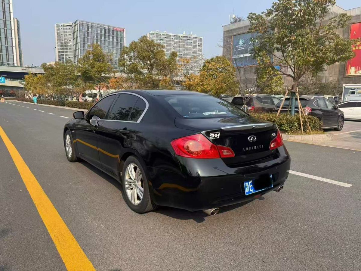 英菲尼迪 EX  2010款 25 2.5 V6 風華版圖片