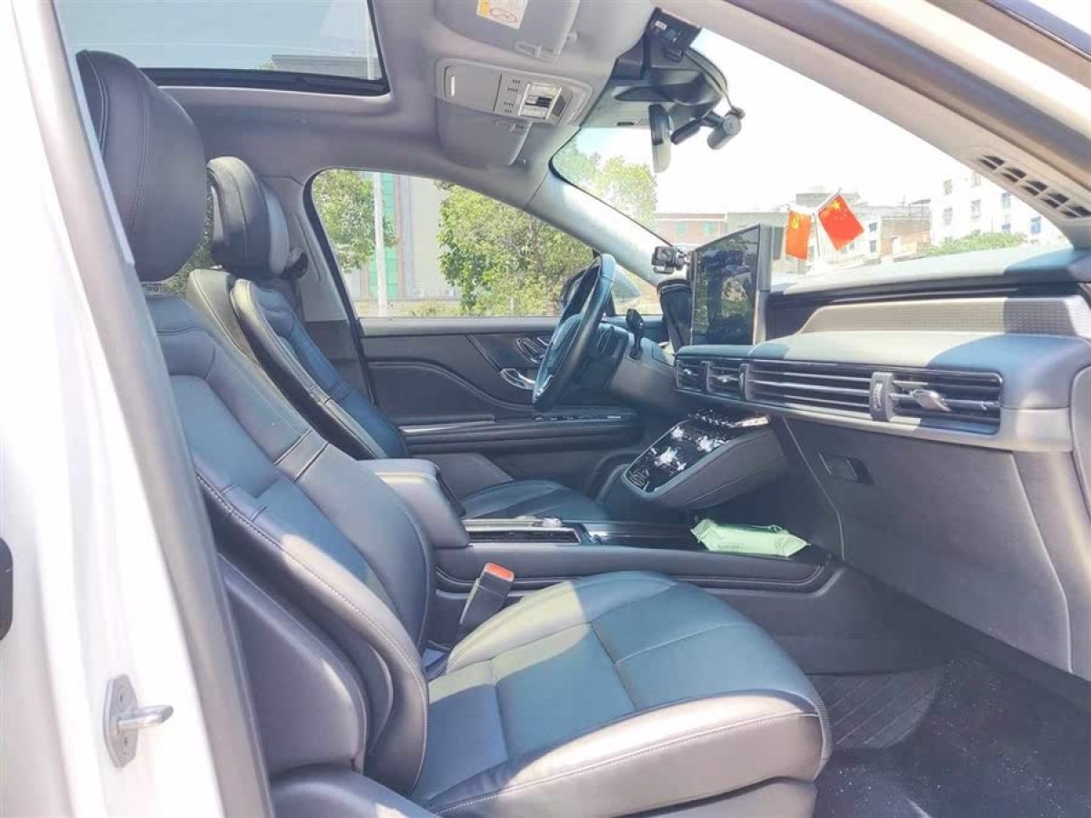 林肯 冒險家新能源  2021款 PHEV 四驅(qū)e雅版圖片