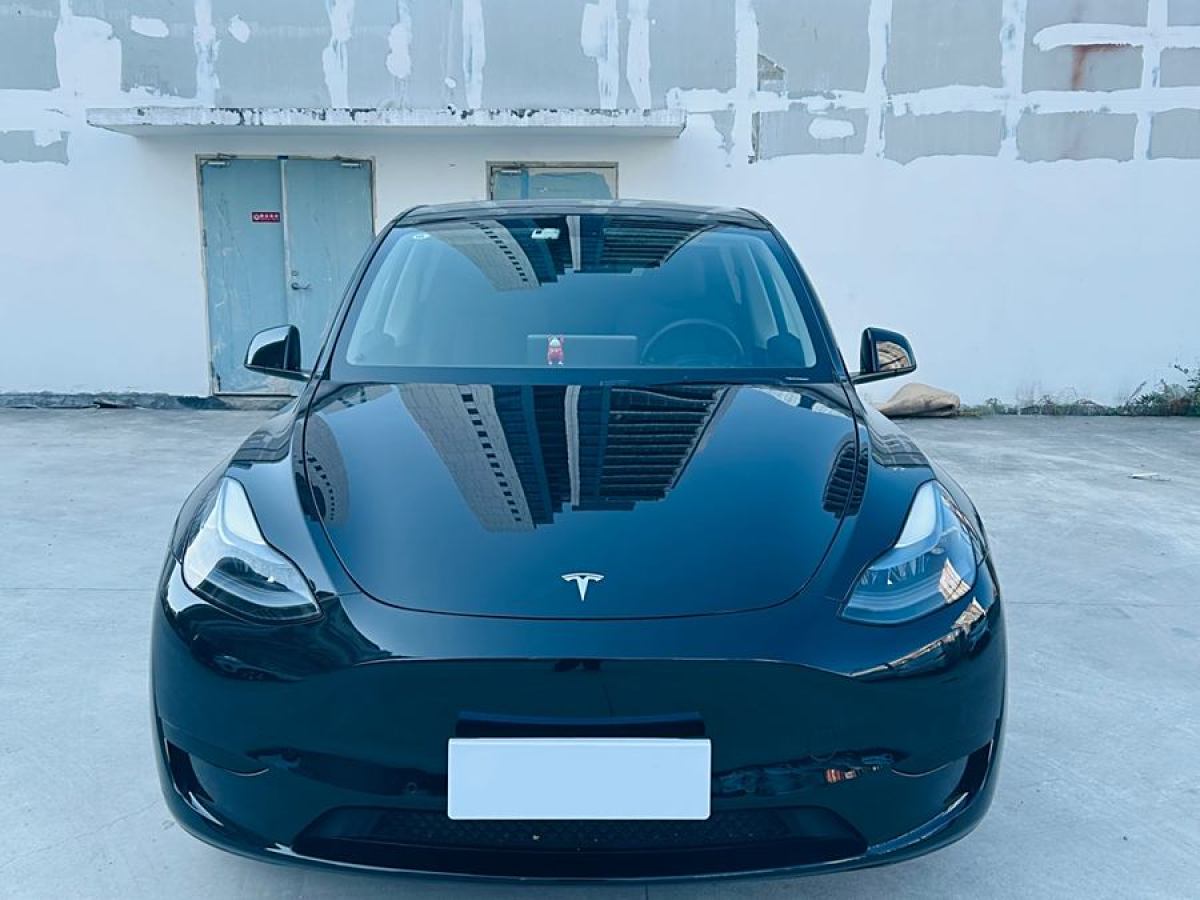 特斯拉 Model 3  2020款 改款 長(zhǎng)續(xù)航后輪驅(qū)動(dòng)版圖片