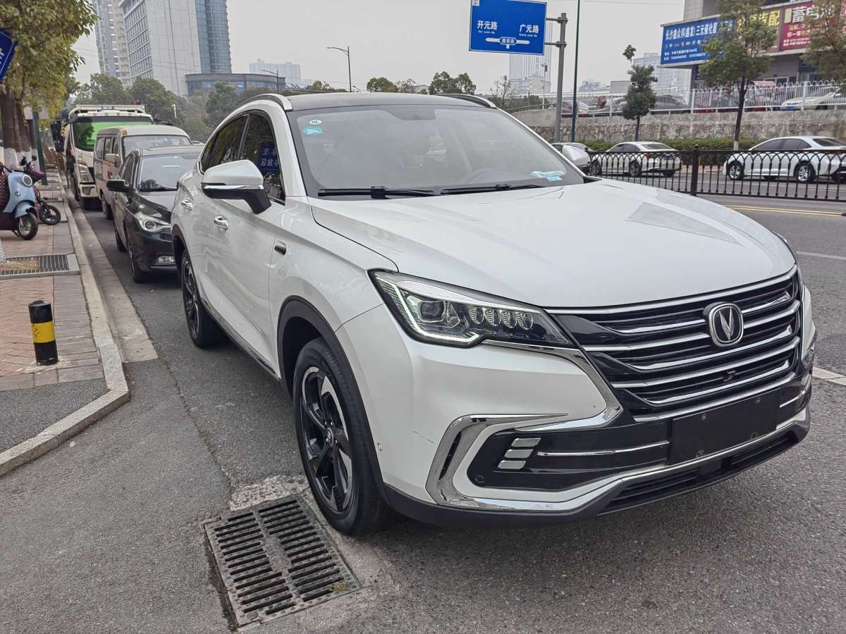 長安 CS85 COUPE  2019款 2.0T 智版圖片