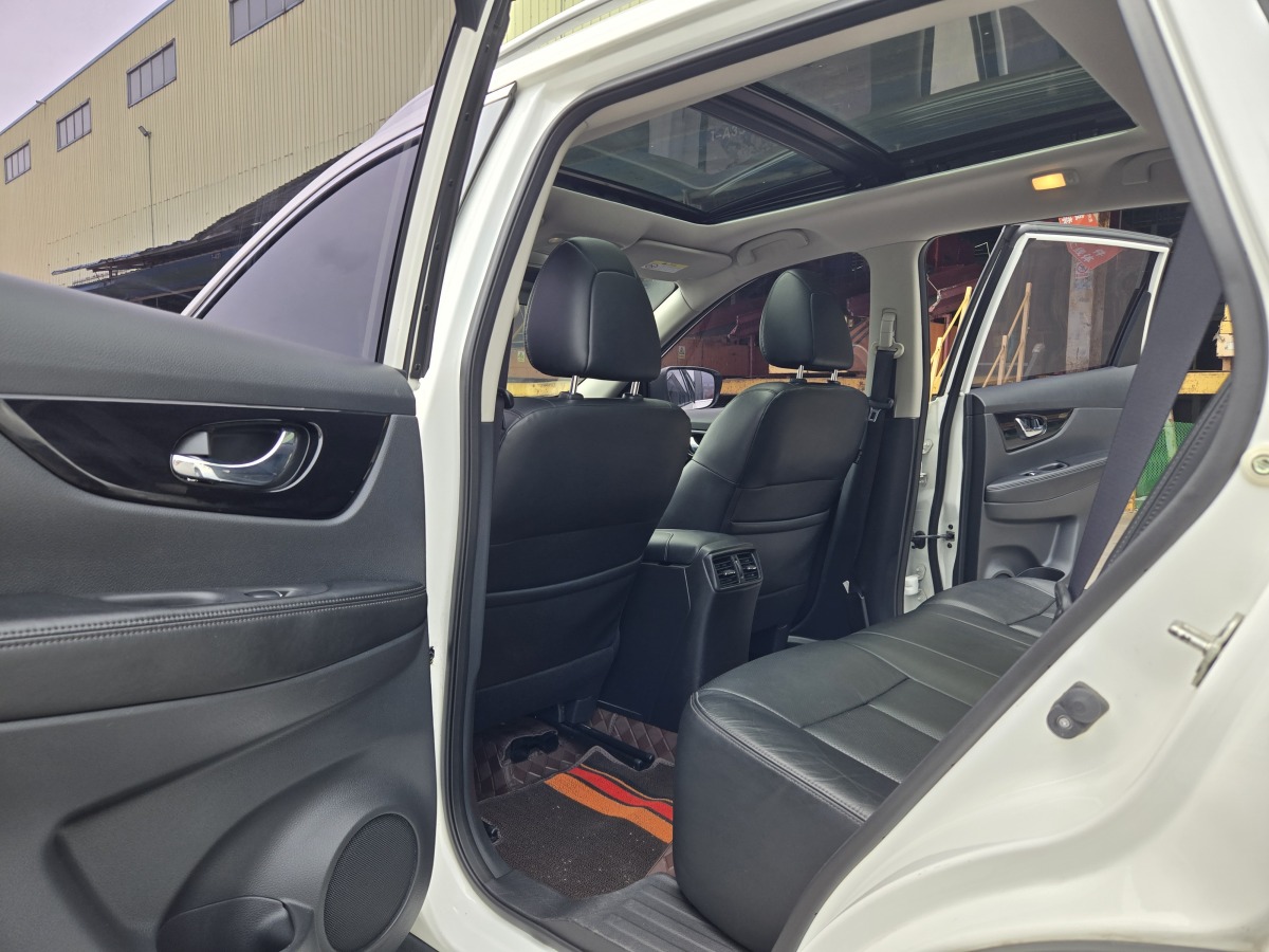 日產(chǎn) 奇駿  2019款 2.0L CVT舒適版 2WD圖片