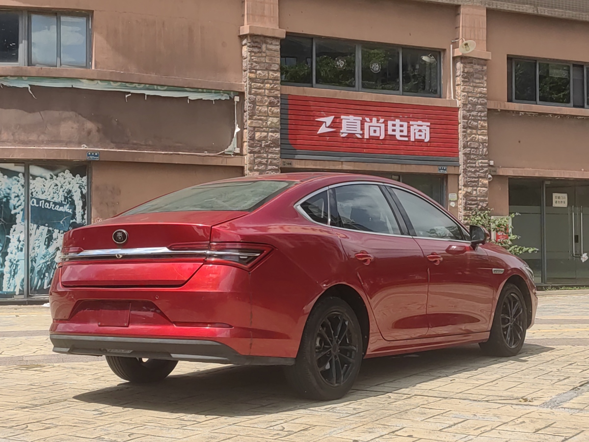 比亞迪 秦Pro  2019款 超能版 1.5TI 自動智聯(lián)鋒享型 國V圖片
