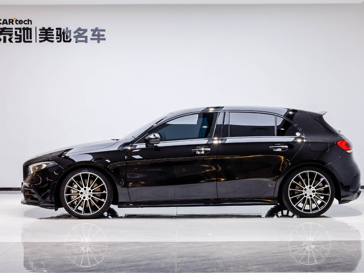 奔馳 奔馳A級AMG(進口) 2020款 AMG A 35 4MATIC圖片