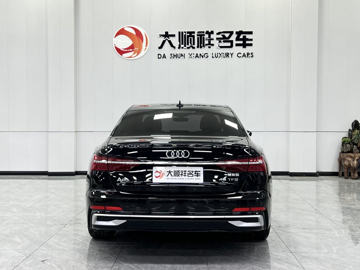 奧迪 奧迪A6L  2023款 改款 45 TFSI 臻選動感型圖片