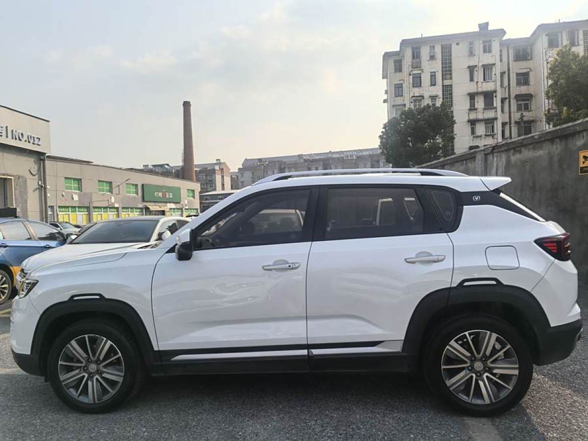 長(zhǎng)安 CS35 PLUS  2019款  1.6L 自動(dòng)暢聯(lián)版 國(guó)VI圖片