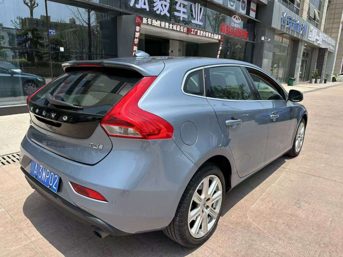 沃爾沃 V40  2017款 T3 智雅版圖片