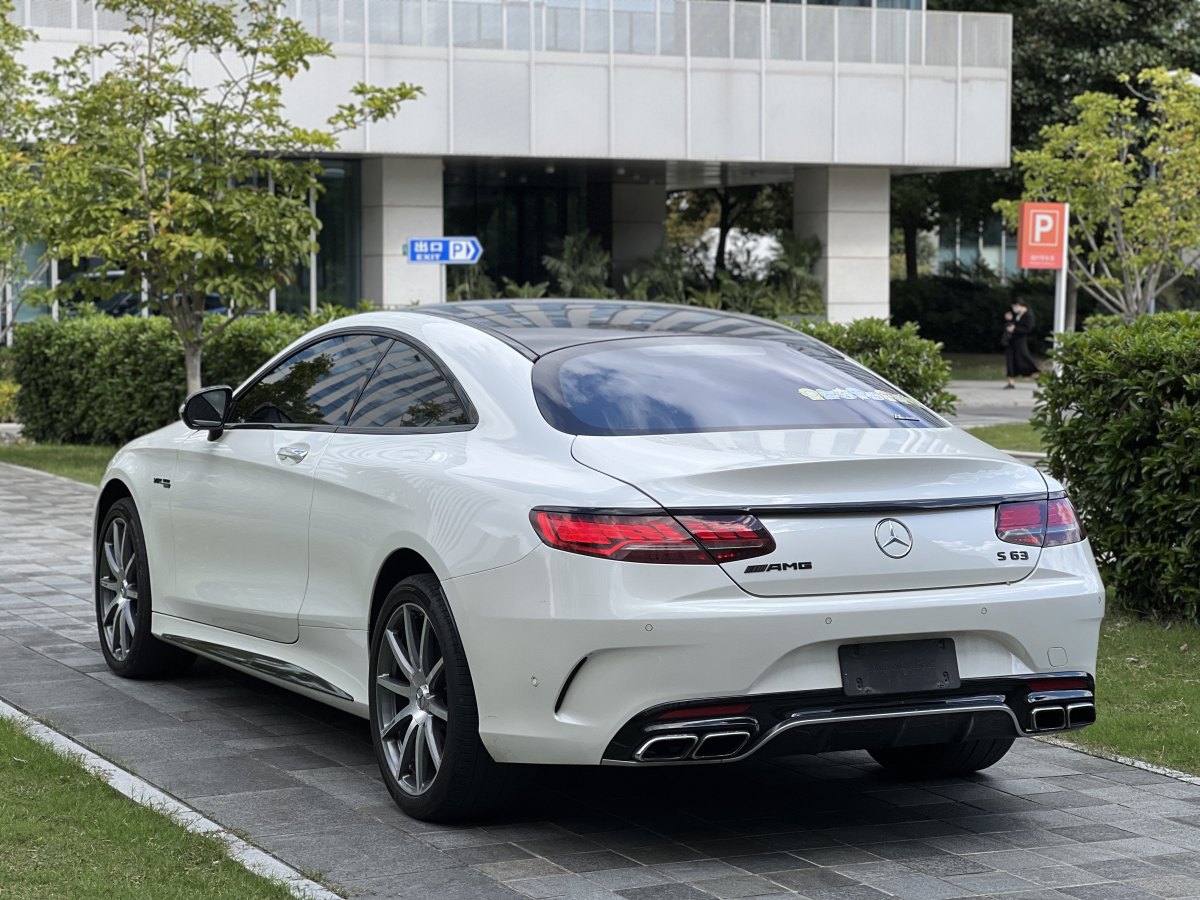 奔馳 奔馳s級amg 2015款 amg s 63 4matic coupe圖片