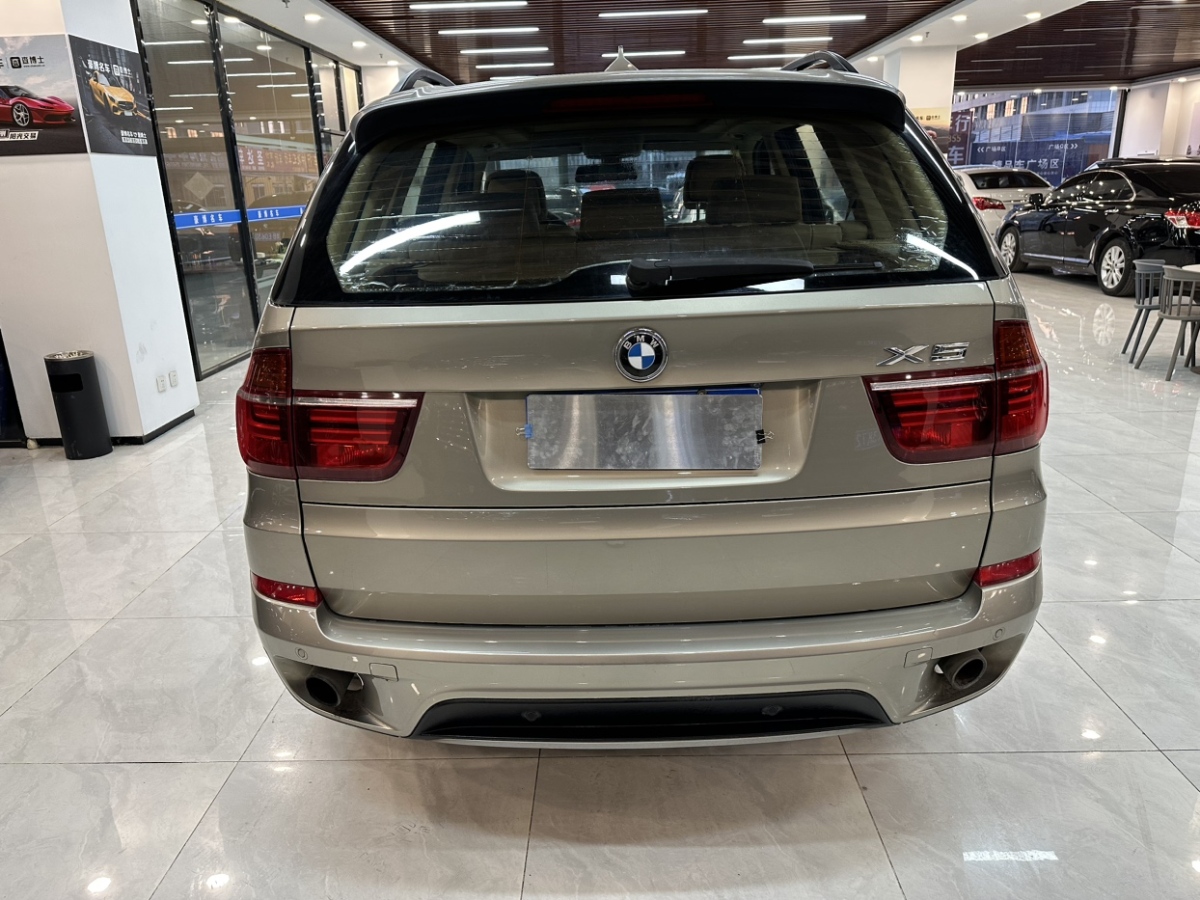 2012年02月寶馬 寶馬X5  2011款 xDrive35i 領(lǐng)先型