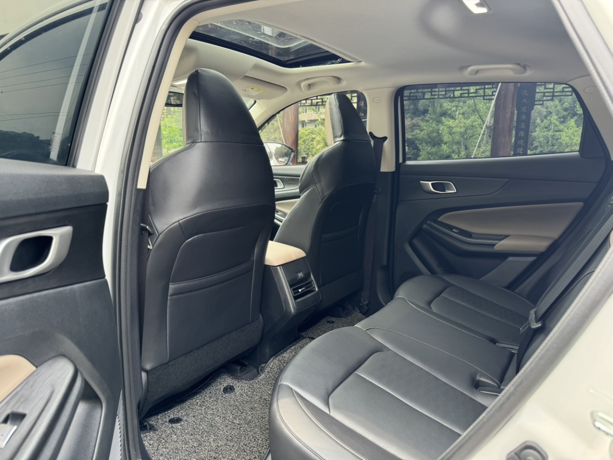 長(zhǎng)安 CS55 PLUS  2022款 第二代 1.5T DCT豪華型圖片