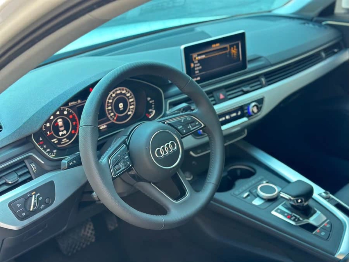 奧迪 奧迪A4L  2019款 40 TFSI 運動型 國VI圖片