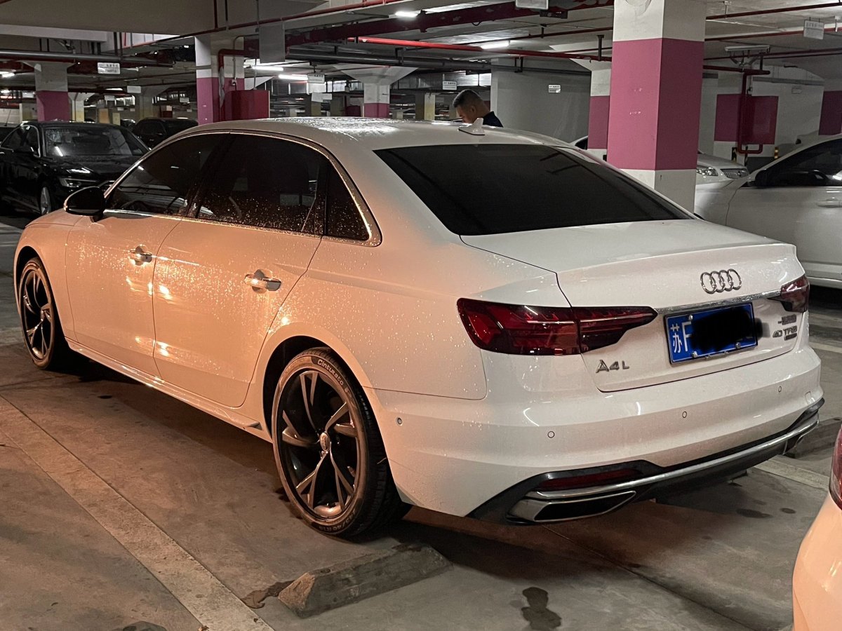 奧迪 奧迪A4L  2020款 40 TFSI quattro 豪華致雅型圖片