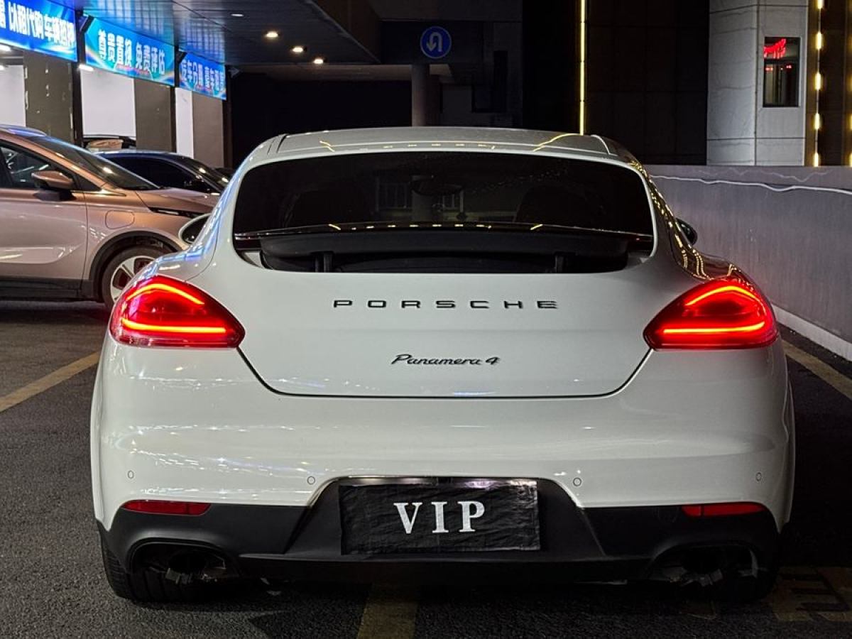 2014年6月保時(shí)捷 Panamera  2014款 Panamera 4 3.0T