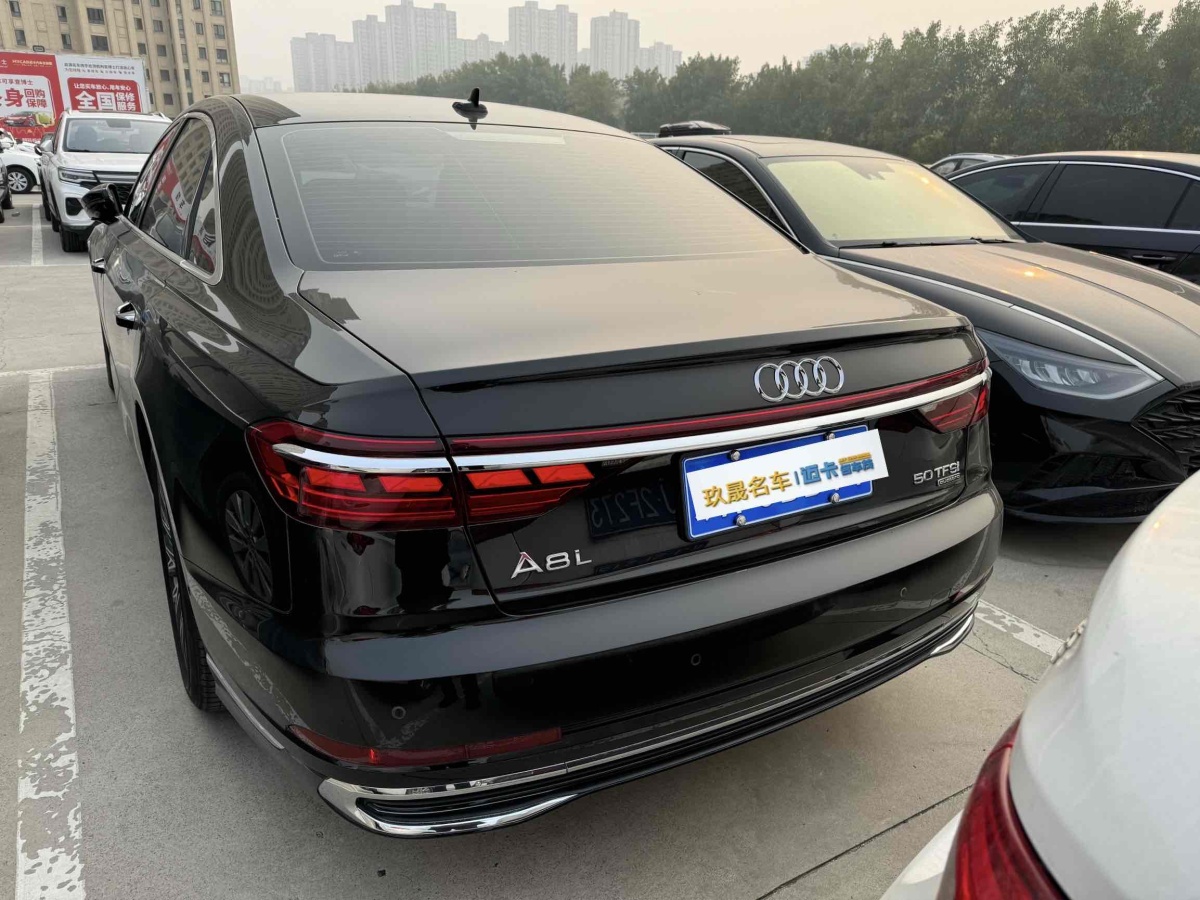 奧迪 奧迪A8  2023款 A8L 50 TFSI quattro 臻選型圖片