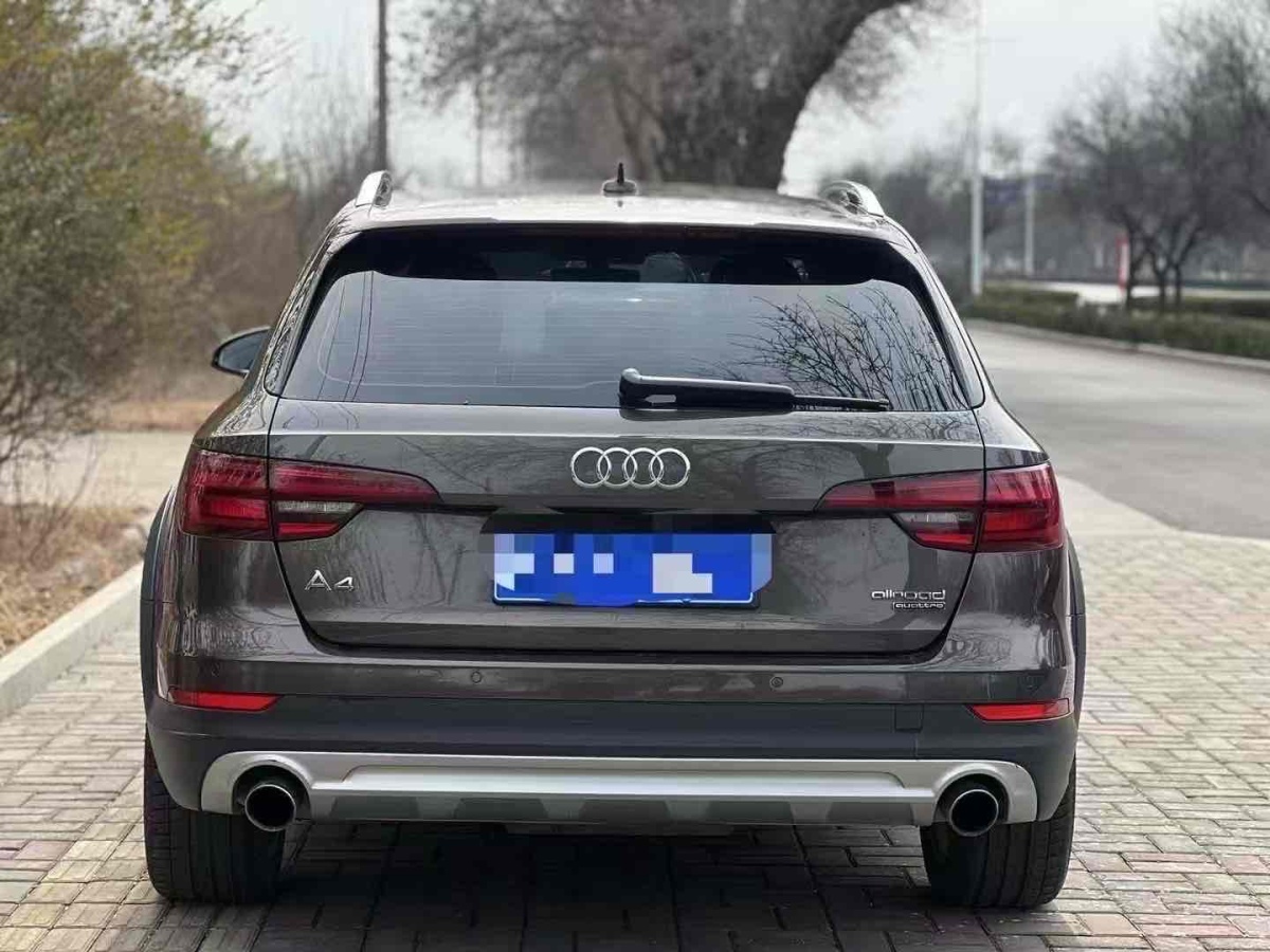 奧迪 奧迪A4  2017款 45 TFSI allroad quattro 時(shí)尚型圖片