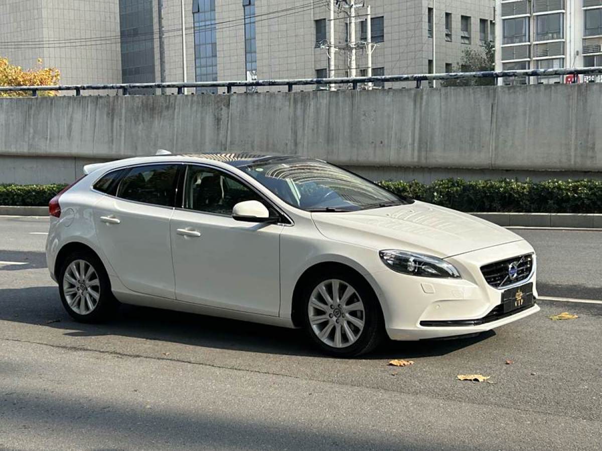 沃爾沃 V40  2015款 1.6T 智雅版圖片