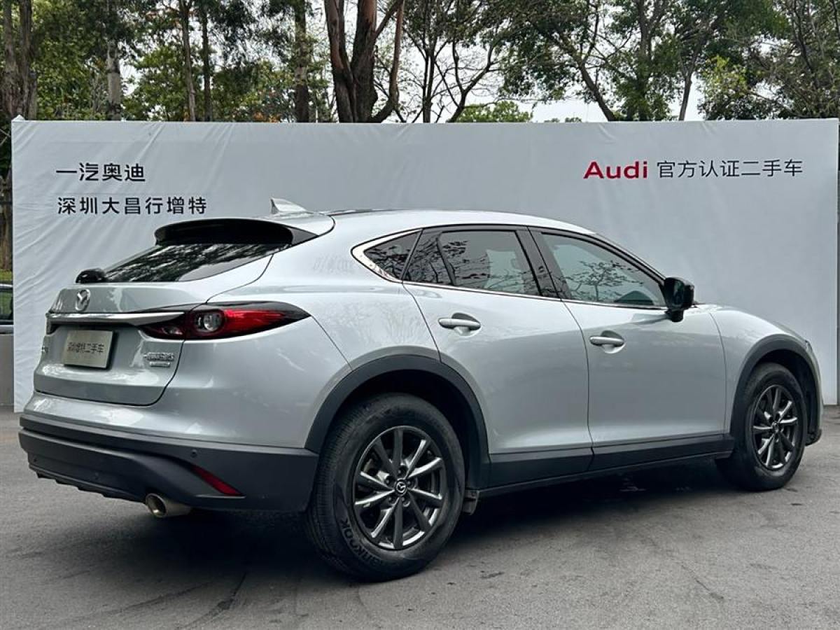 馬自達 CX-4  2021款 2.0L 自動兩驅(qū)藍天探索版圖片