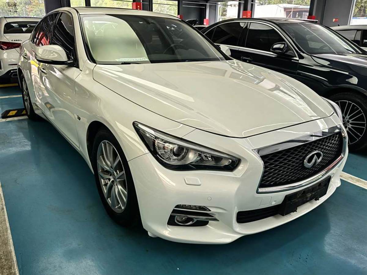 2017年11月英菲尼迪 Q50  2017款 3.5L Hybrid