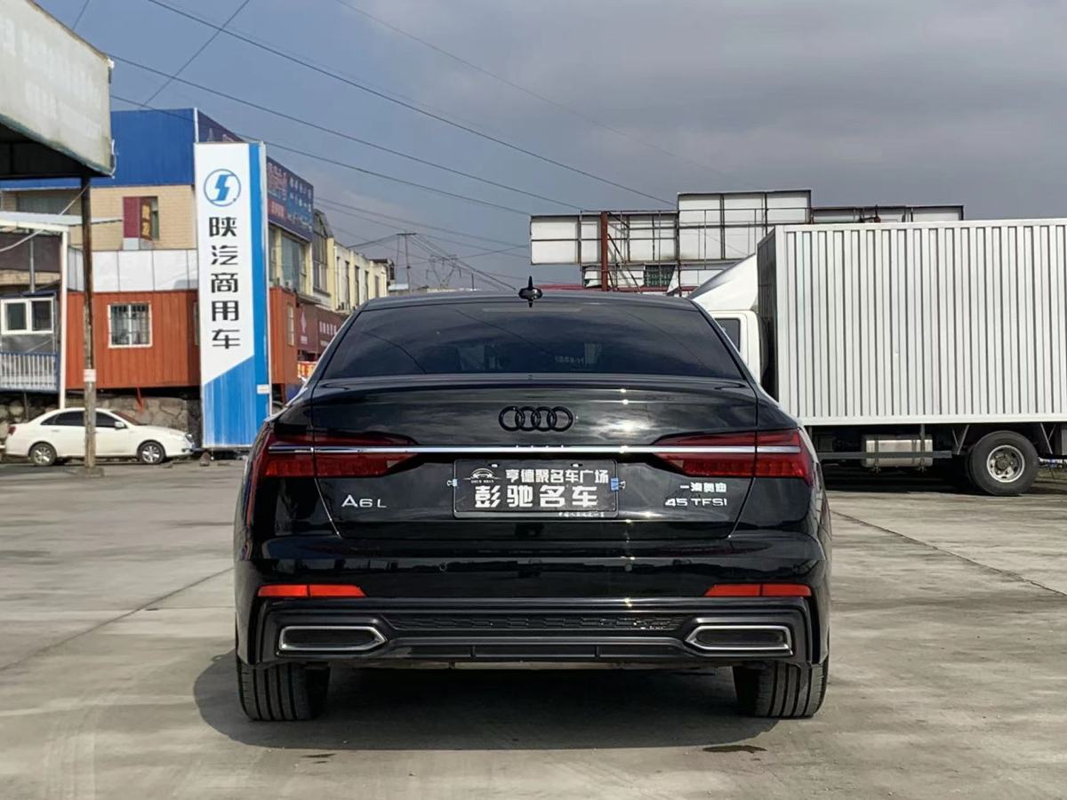 奧迪 奧迪a6l 2022款 45 tfsi 臻選動感型圖片