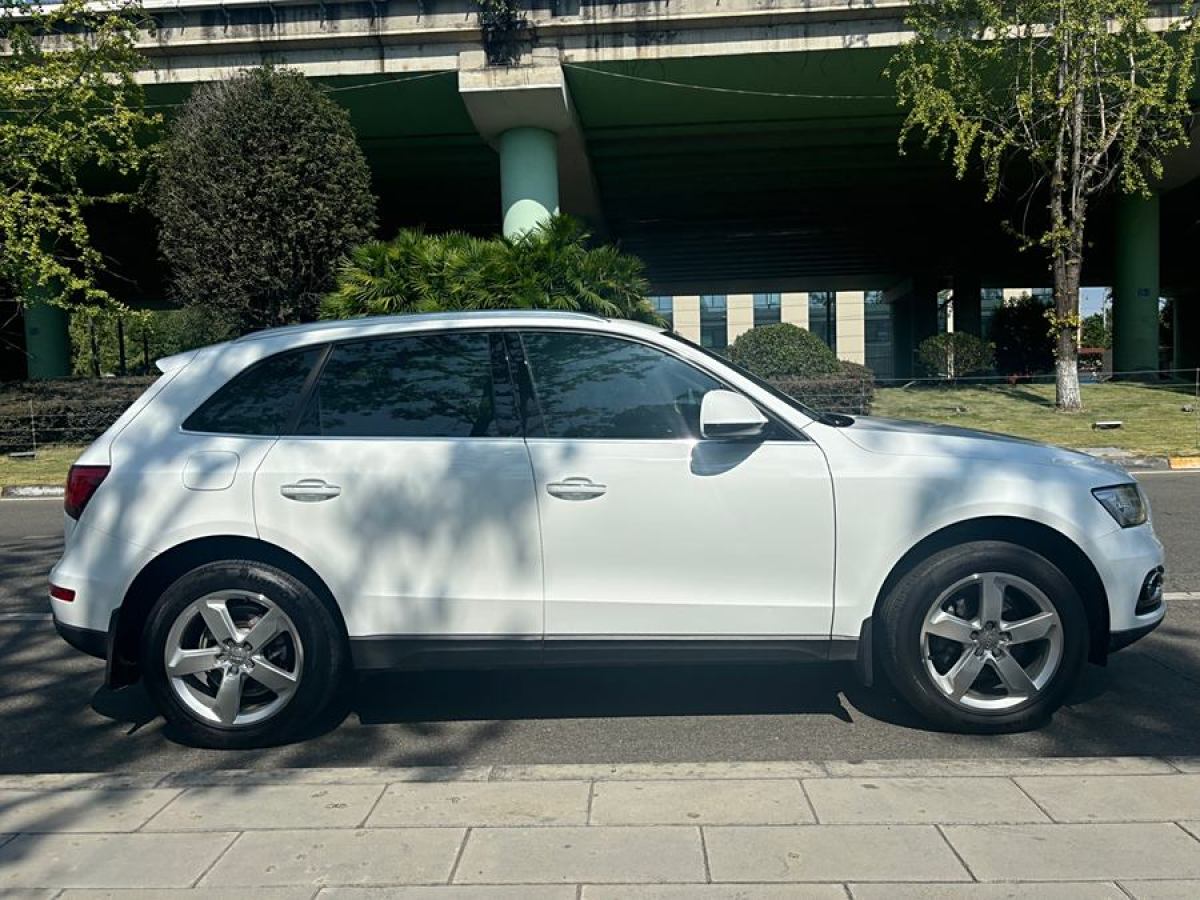 奧迪 奧迪Q5  2016款 40 TFSI 技術(shù)型圖片