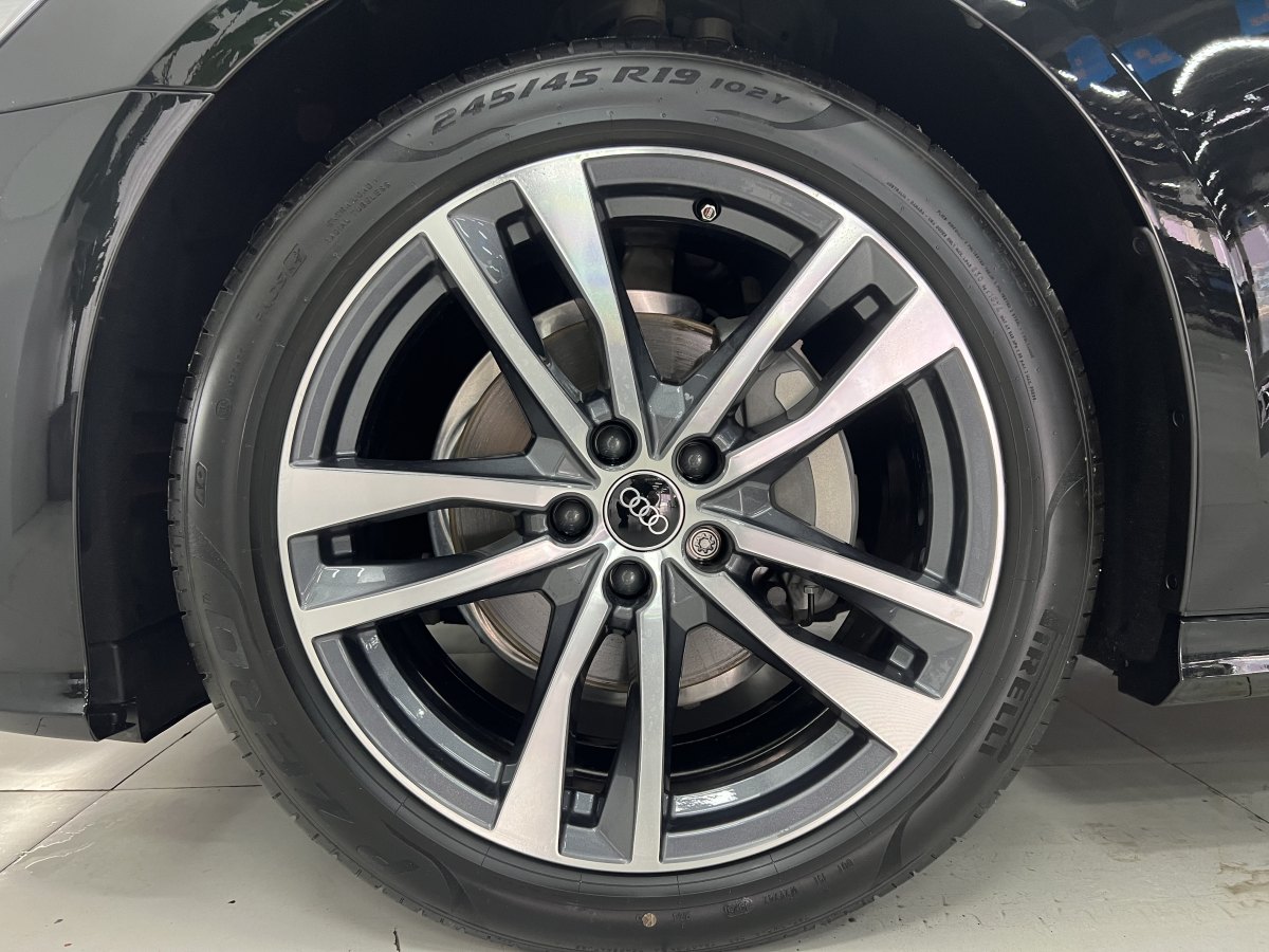 奧迪 奧迪A6L  2024款 40 TFSI 豪華動感型圖片