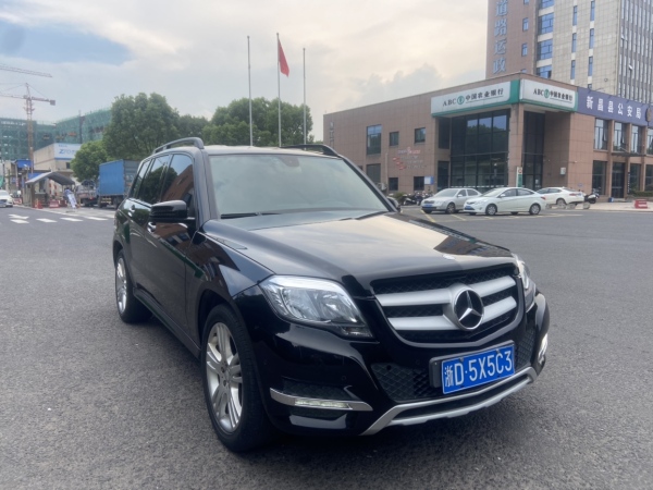 奔驰 奔驰GLK级  2013款 GLK 300 4MATIC 动感型