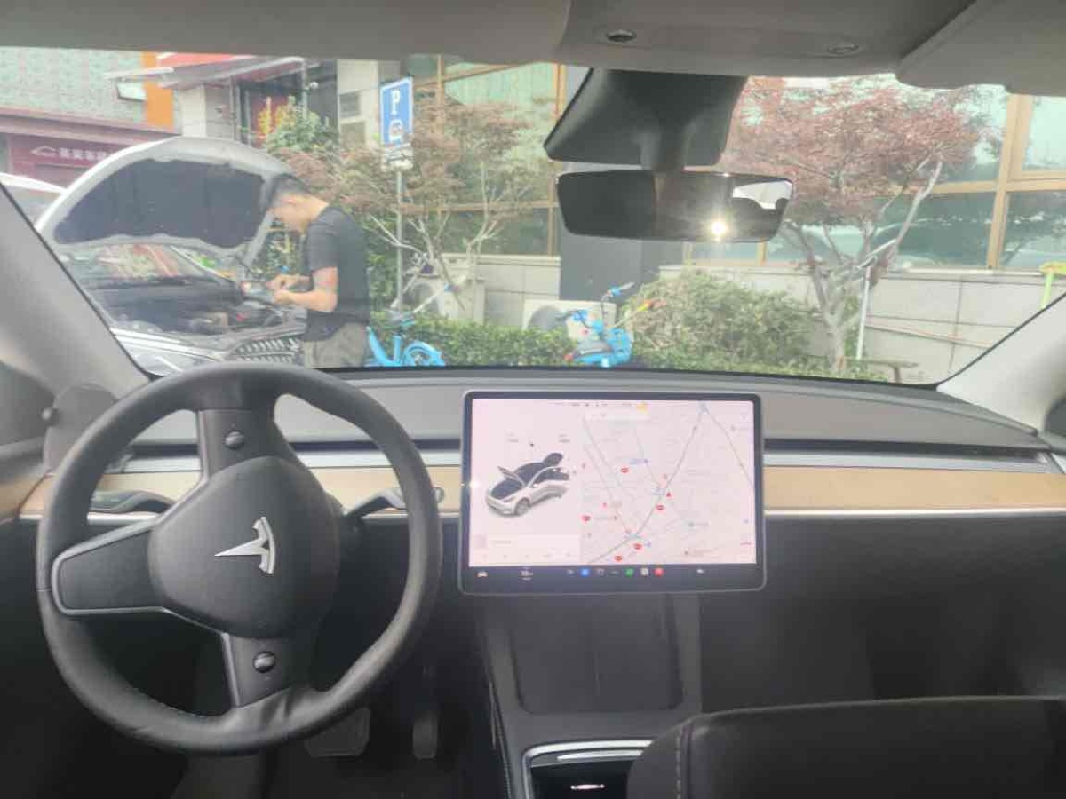 特斯拉 Model Y  2021款 改款 長續(xù)航全輪驅(qū)動版圖片