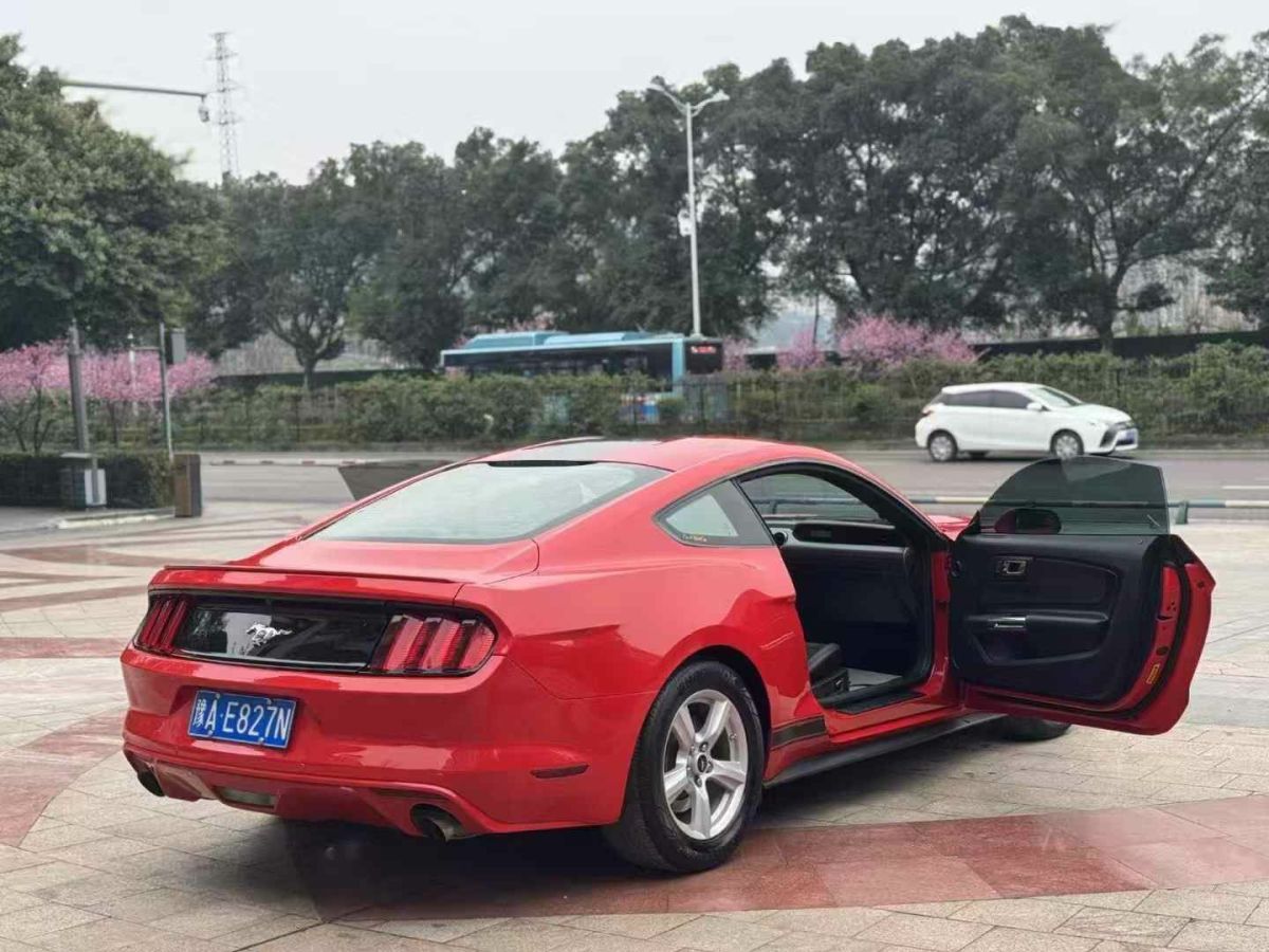 福特 Mustang  2015款 美規(guī)版圖片