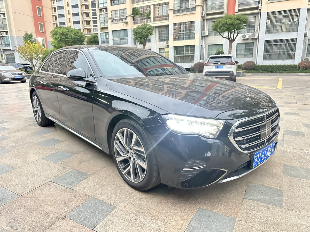 奔馳 奔馳E級  2021款 改款 E 300 L 時尚型圖片