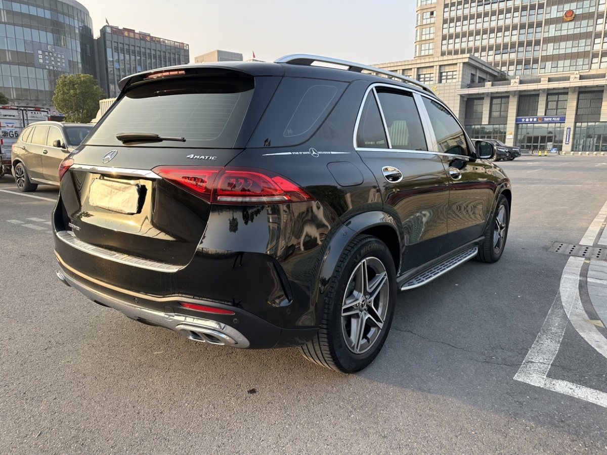 奔馳 奔馳GLE  2020款 改款 GLE 450 4MATIC 時尚型圖片