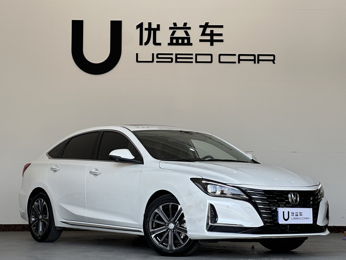 長(zhǎng)安 銳程CC  2022款 藍(lán)鯨版 1.5T DCT豪華型圖片