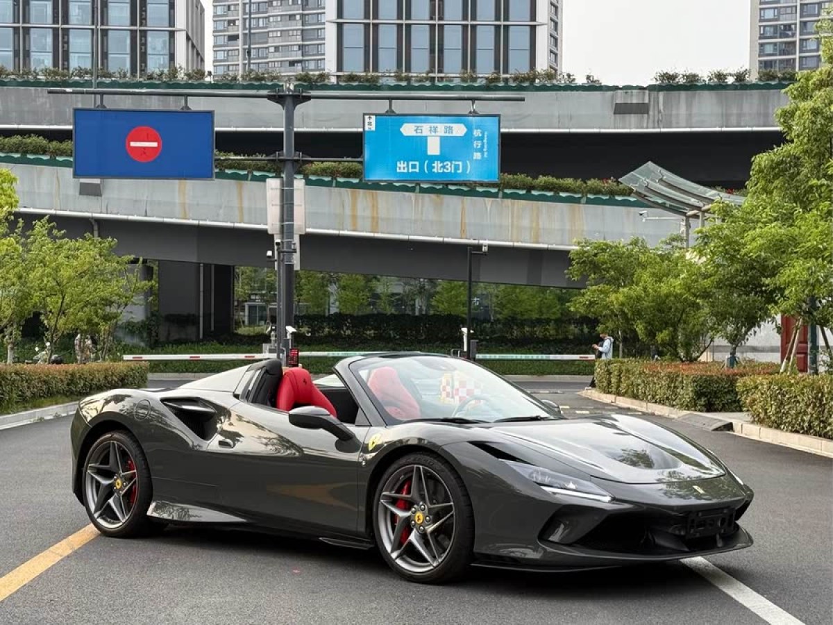 法拉利 F8 Tributo  2019款  3.9T V8圖片