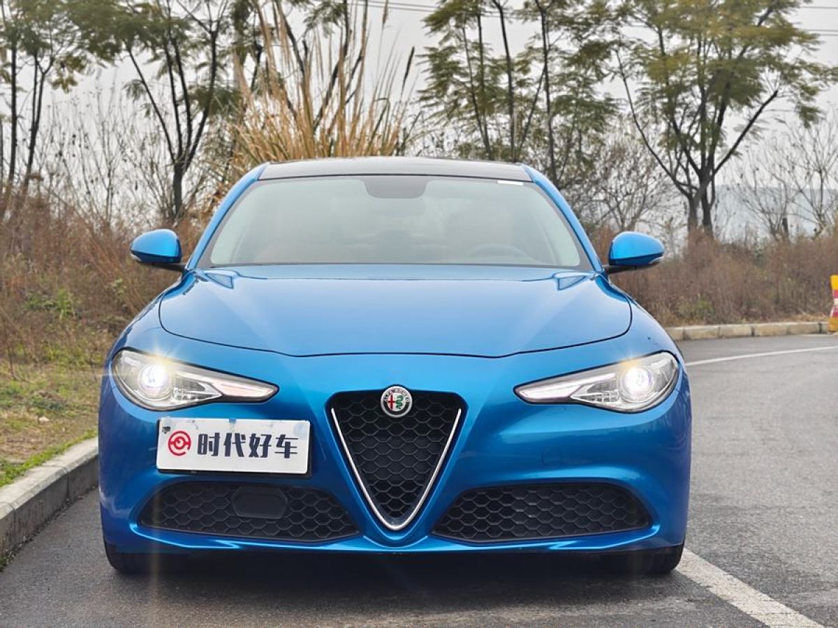 阿爾法·羅密歐 Giulia  2017款 2.0T 200HP 豪華版圖片