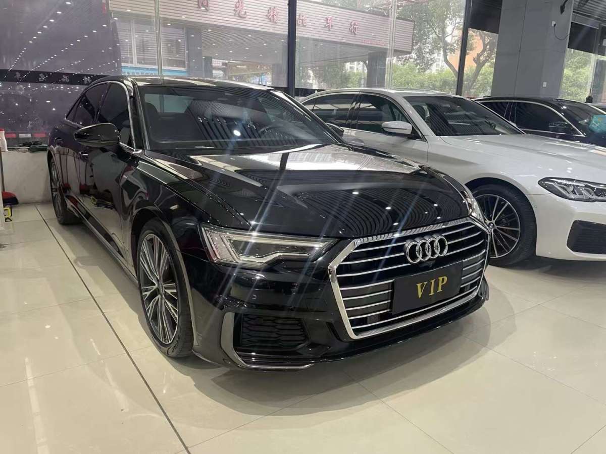 2022年8月奧迪 奧迪A6L  2022款 45 TFSI 臻選動感型