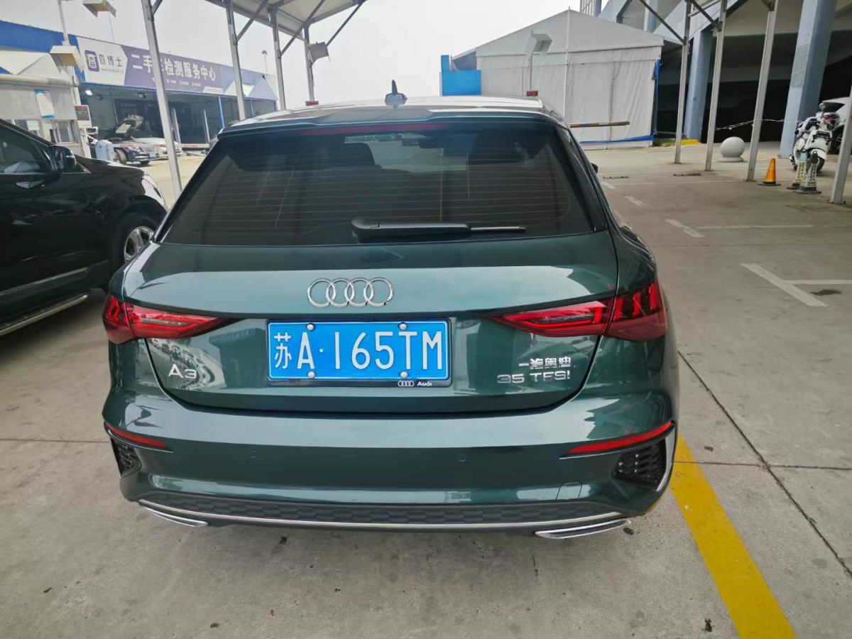 奧迪 奧迪A3  2023款 A3L Limousine 35 TFSI 豪華運(yùn)動(dòng)型圖片