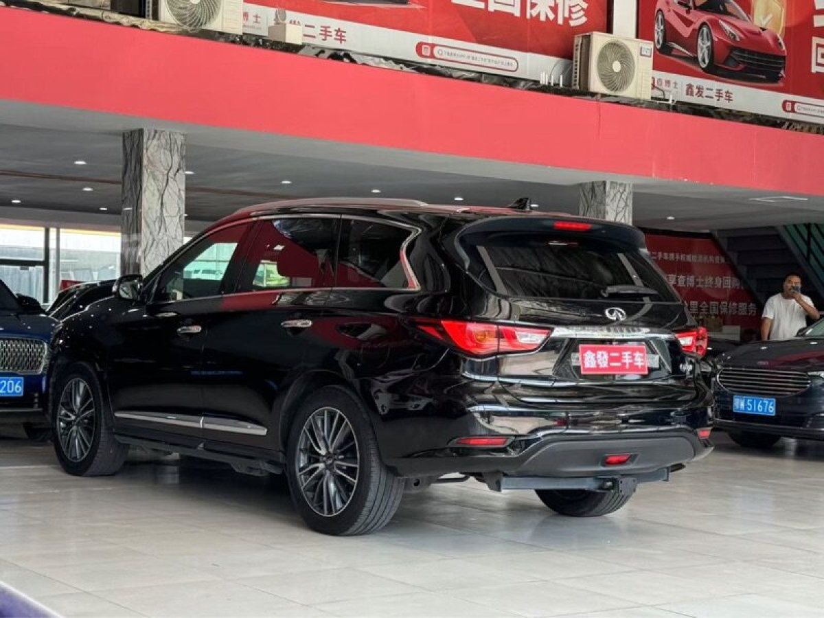 英菲尼迪 QX60  2020款 2.5 S/C Hybrid 兩驅(qū)卓越版 國(guó)VI圖片