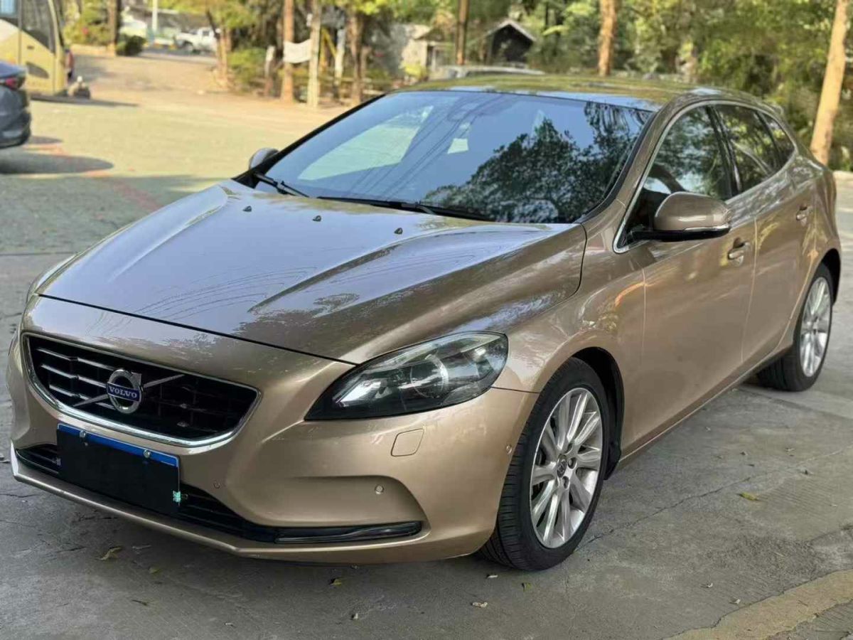 沃爾沃 V40  2013款 2.0T 智逸版圖片