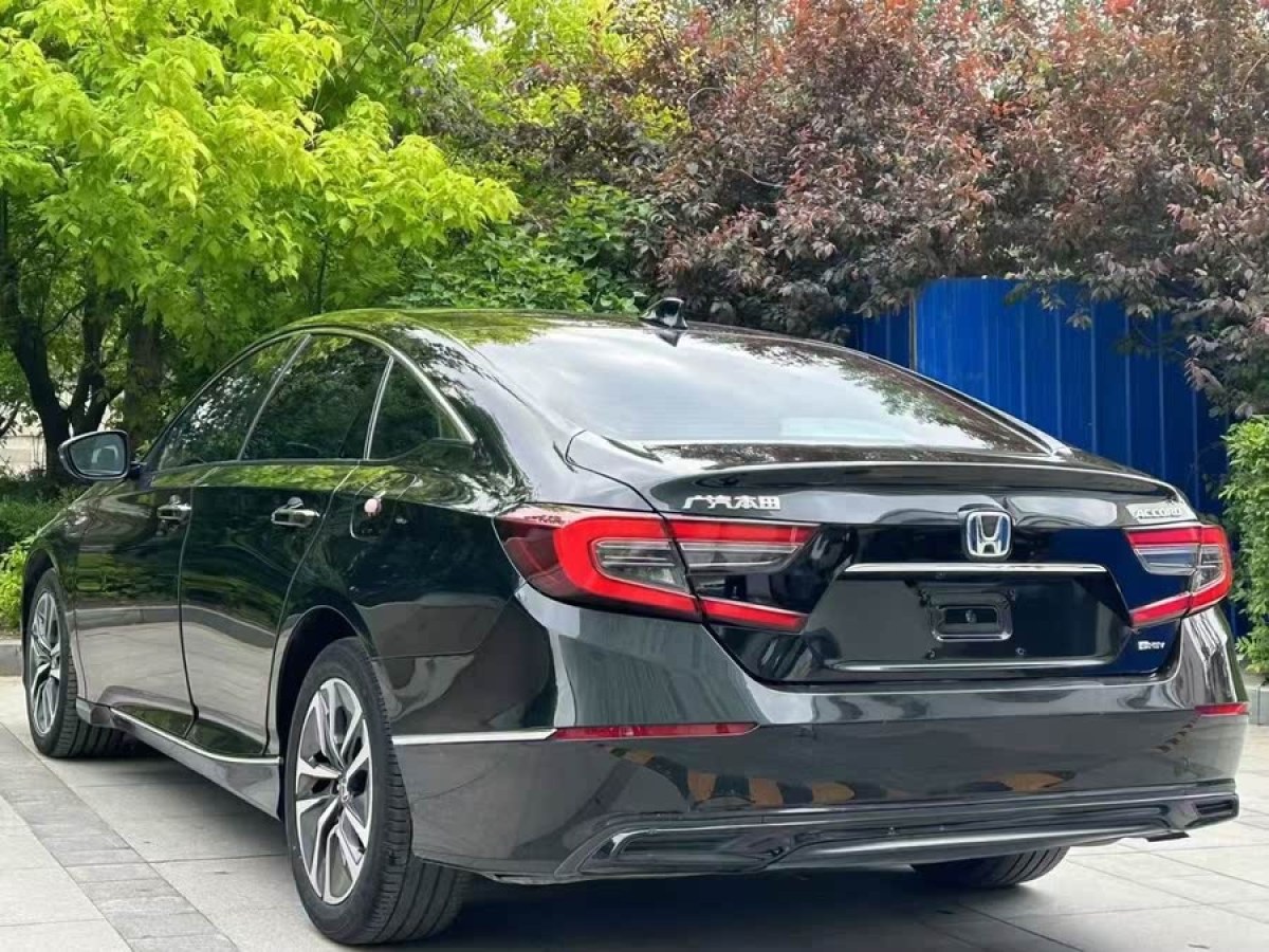 本田 雅閣  2022款 銳?混動 2.0L 銳領(lǐng)版圖片