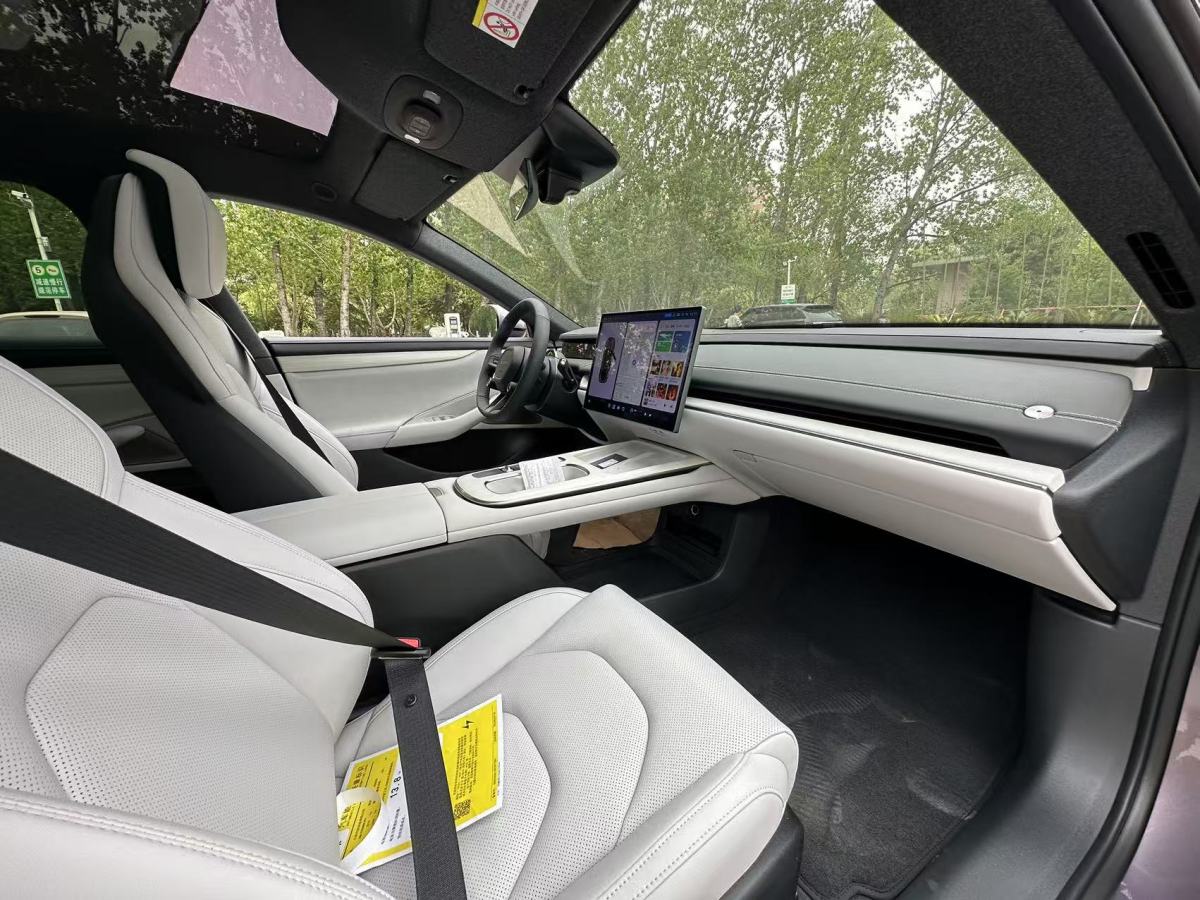 小米 小米SU7  2024款 700km 后驅(qū)長(zhǎng)續(xù)航智駕版圖片